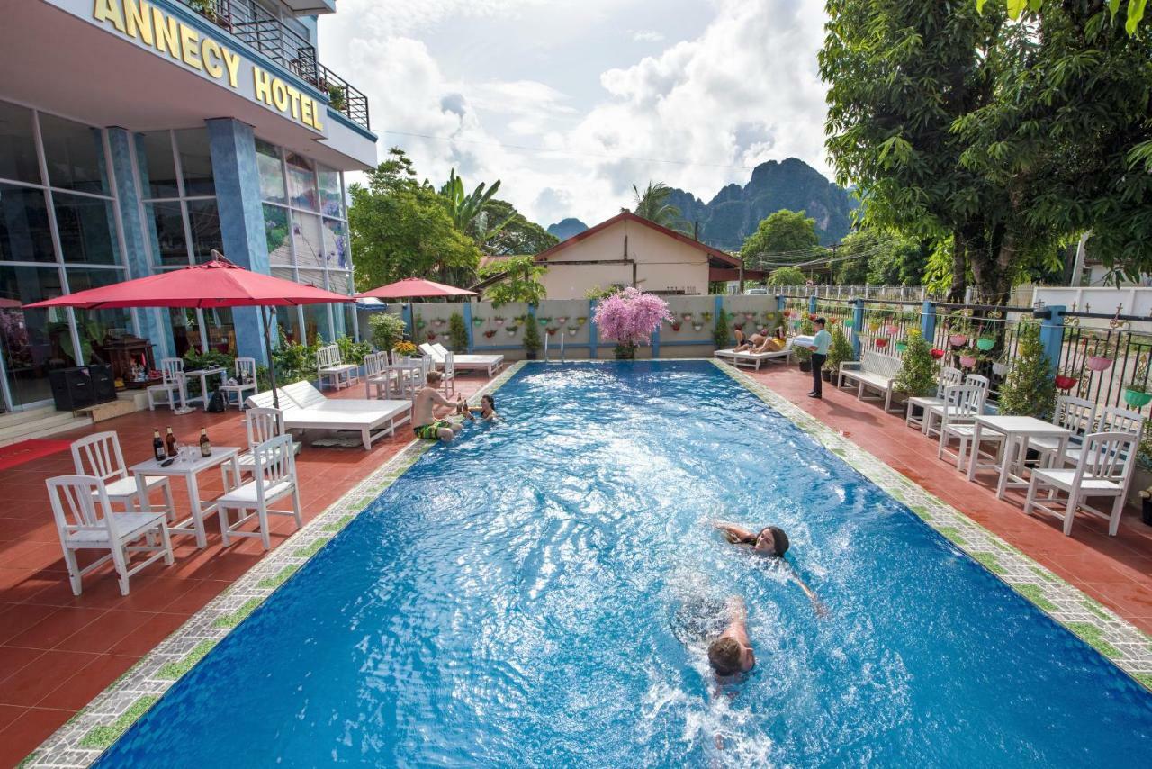 Annecy Hotel Vang Vieng Zewnętrze zdjęcie