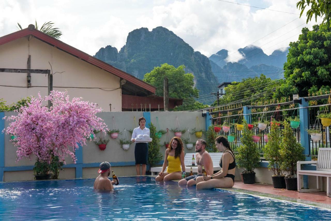 Annecy Hotel Vang Vieng Zewnętrze zdjęcie