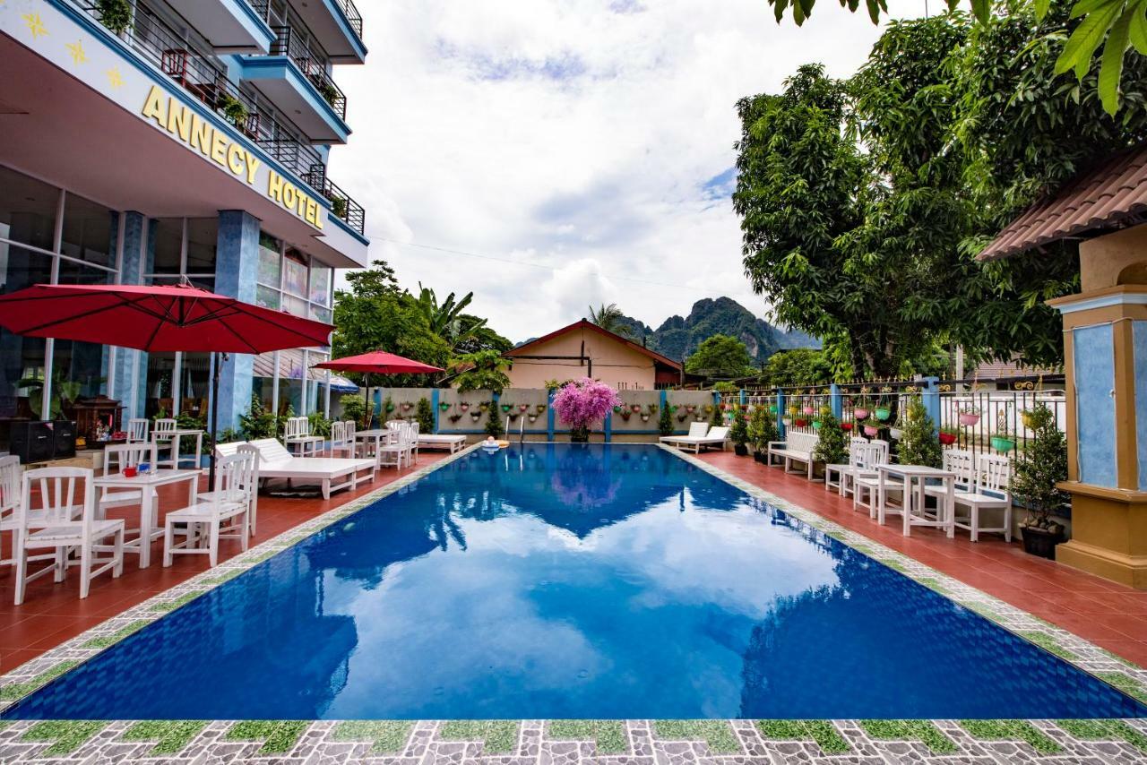 Annecy Hotel Vang Vieng Zewnętrze zdjęcie