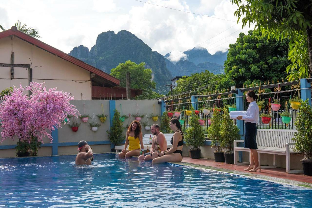 Annecy Hotel Vang Vieng Zewnętrze zdjęcie