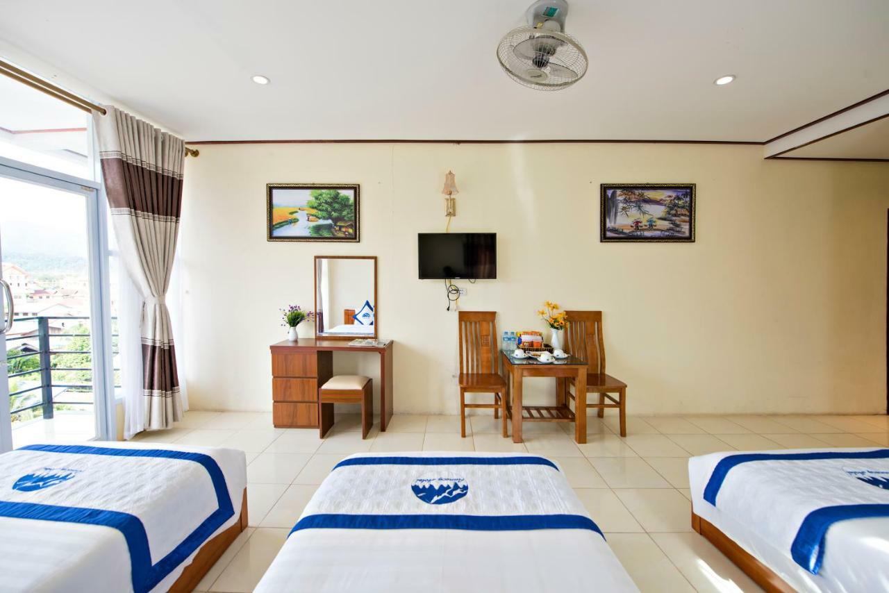 Annecy Hotel Vang Vieng Zewnętrze zdjęcie