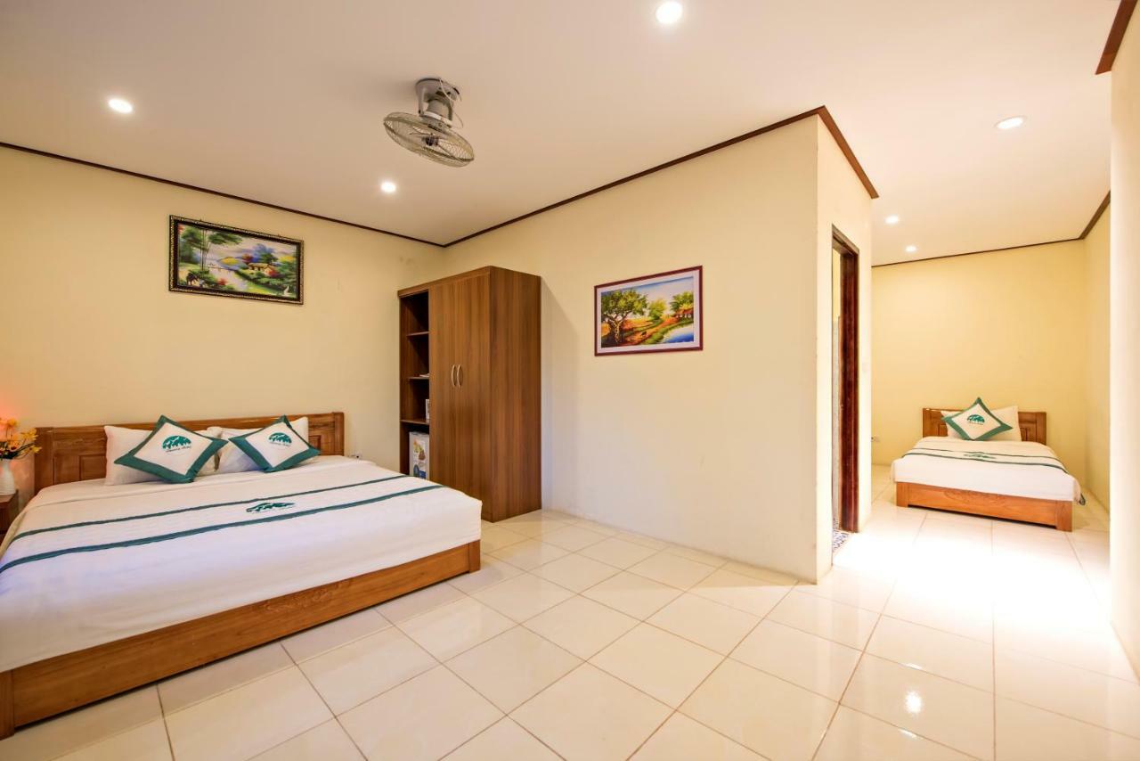 Annecy Hotel Vang Vieng Zewnętrze zdjęcie