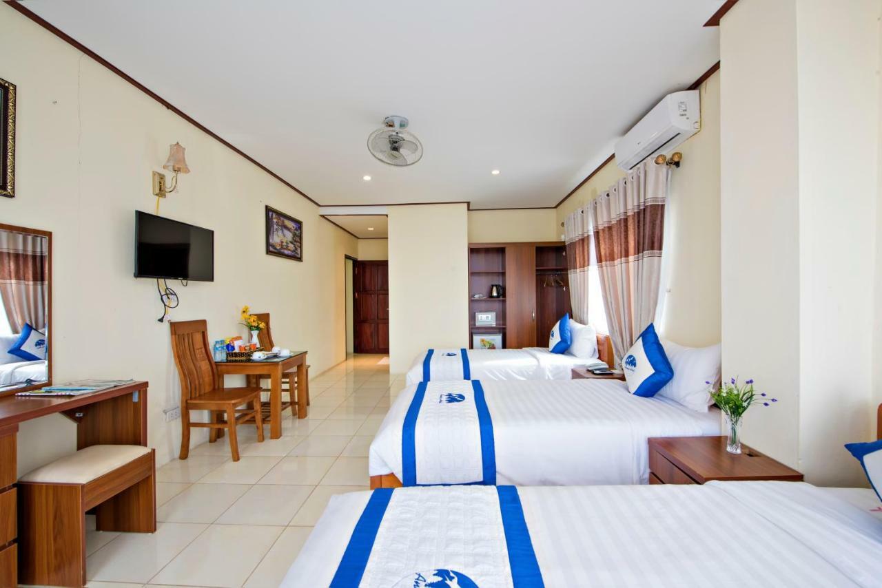 Annecy Hotel Vang Vieng Zewnętrze zdjęcie